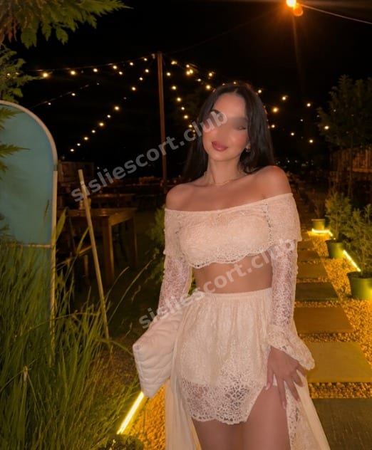 Aycan — İstanbul, Sarıyer escort